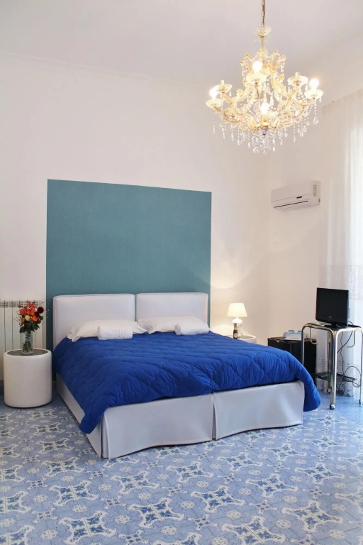 Piazza Tasso B&B