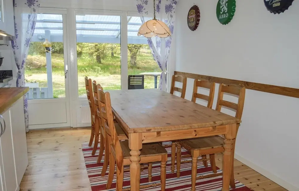 Nice Home In Färentunna