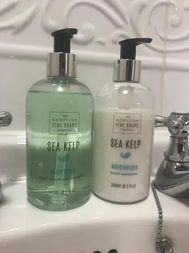 Seafar Guest Rooms