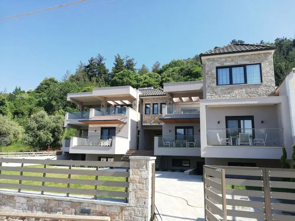 Bella Vista Luxury Apartments