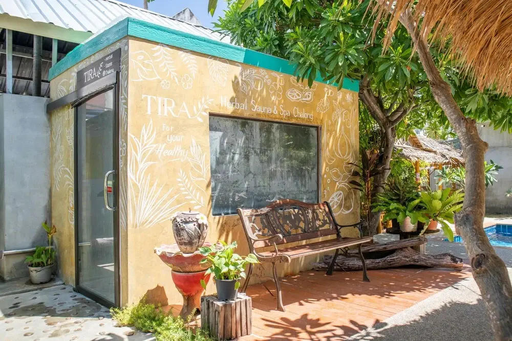 OYO 617 Tira Hostel chalong Phuket