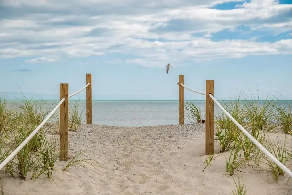 Chill\ax Inn by Oak Island Accommodations