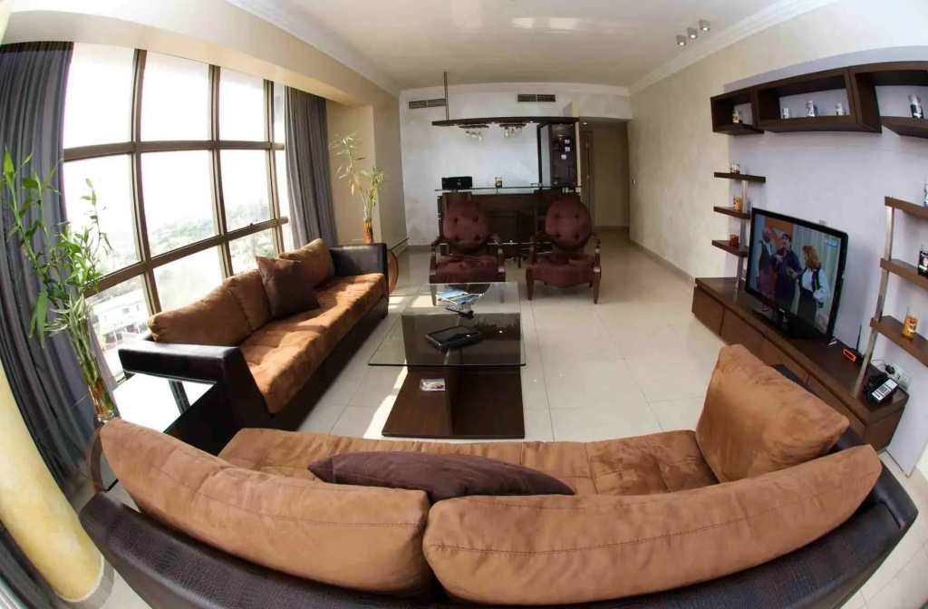 Avenue Suites