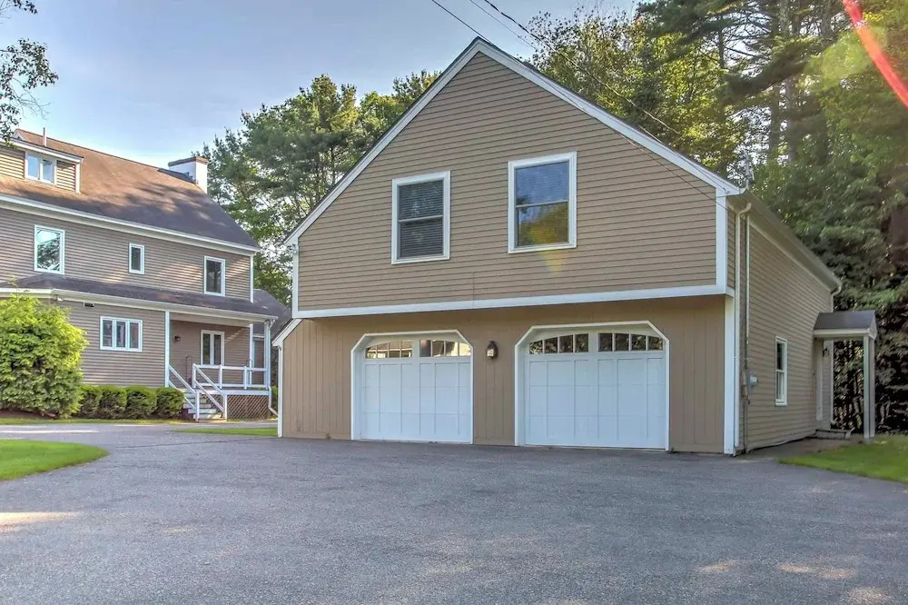 1/2 Mi to Beach: Lovely Guesthouse in Kennebunk!