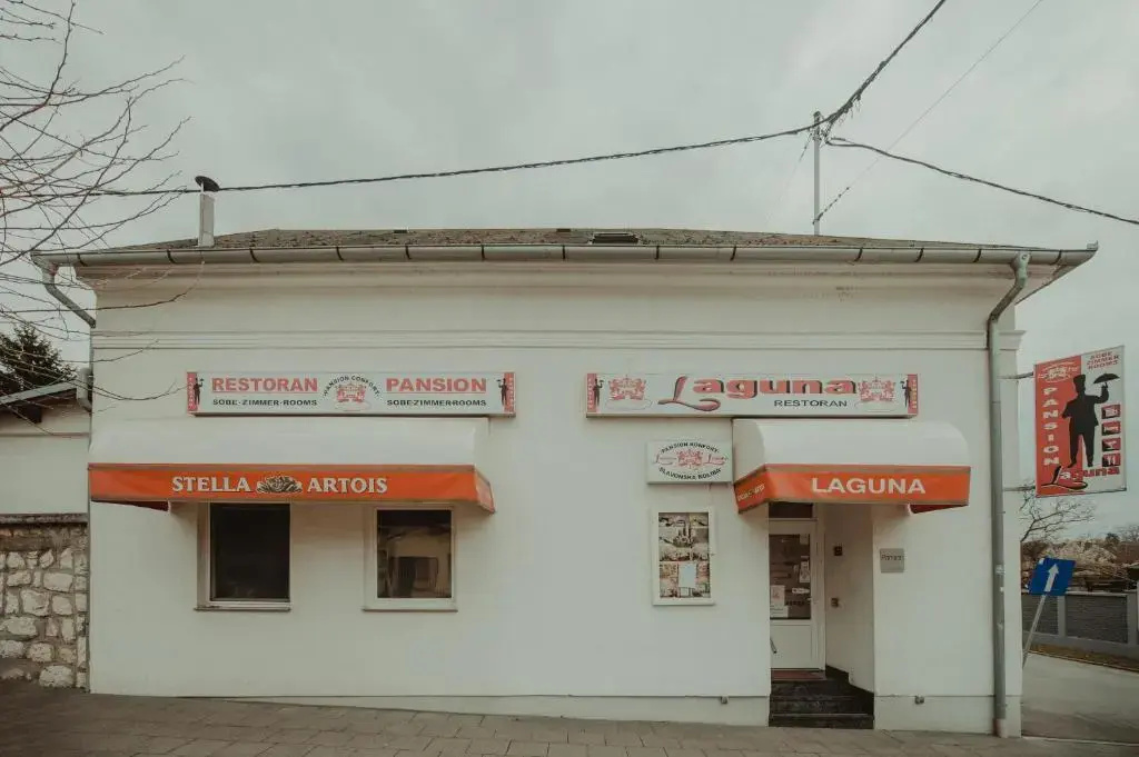 B&B Laguna