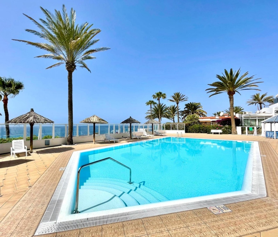 Nice sea view apartment with Wifi, AC, San Agustin