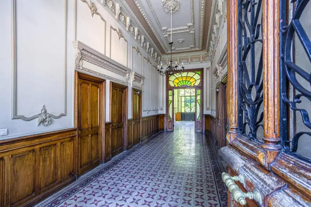 MY CASA - GAMBETTA 33
