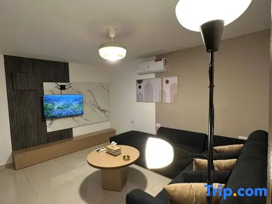 Stylish Luxe Apartment Fr