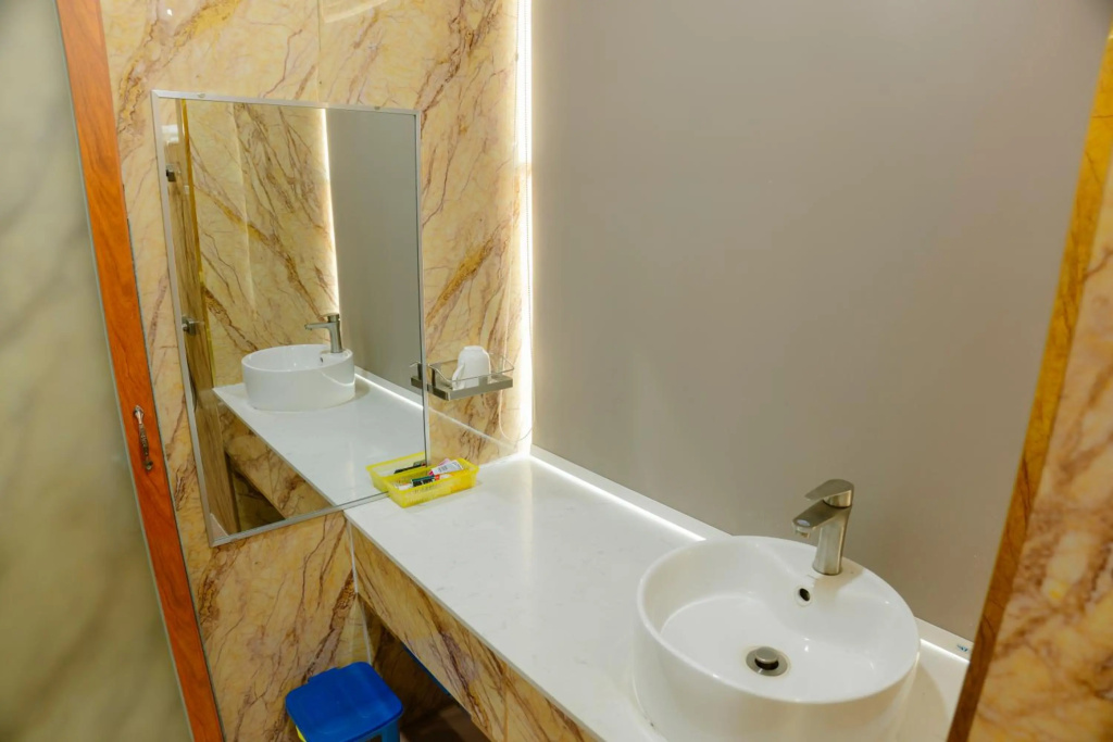 Hoàng Sơn Hotel