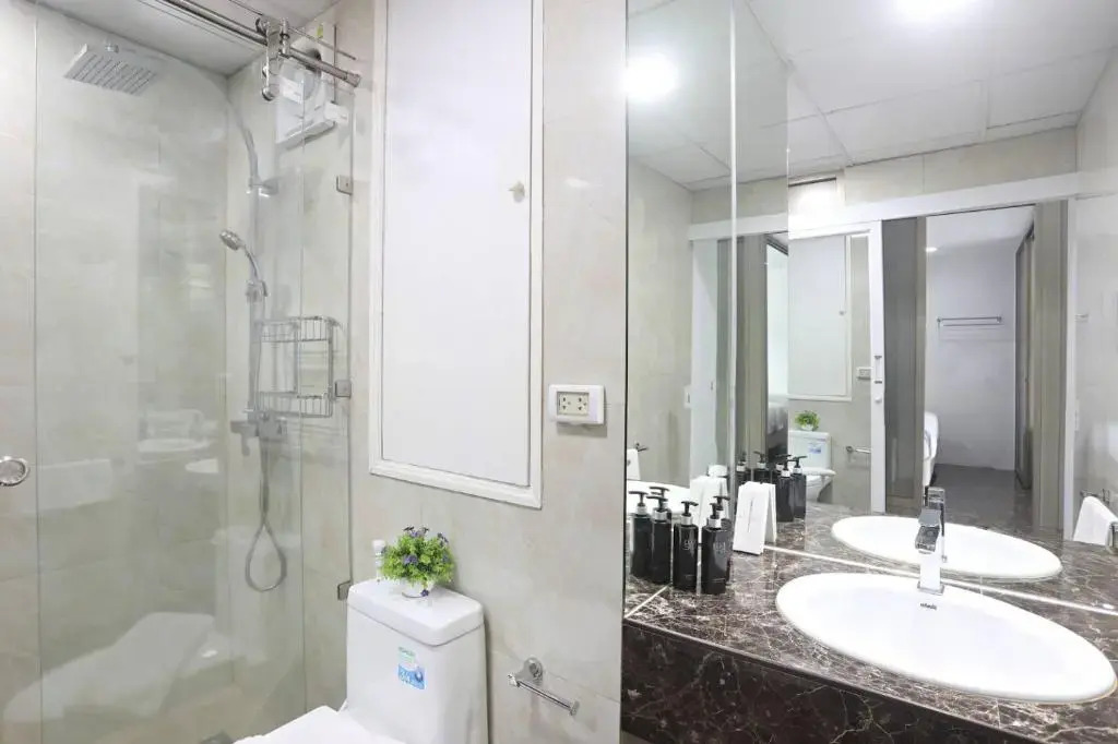 PATONG TOWER SEA VIEW 3 BEDROOMs