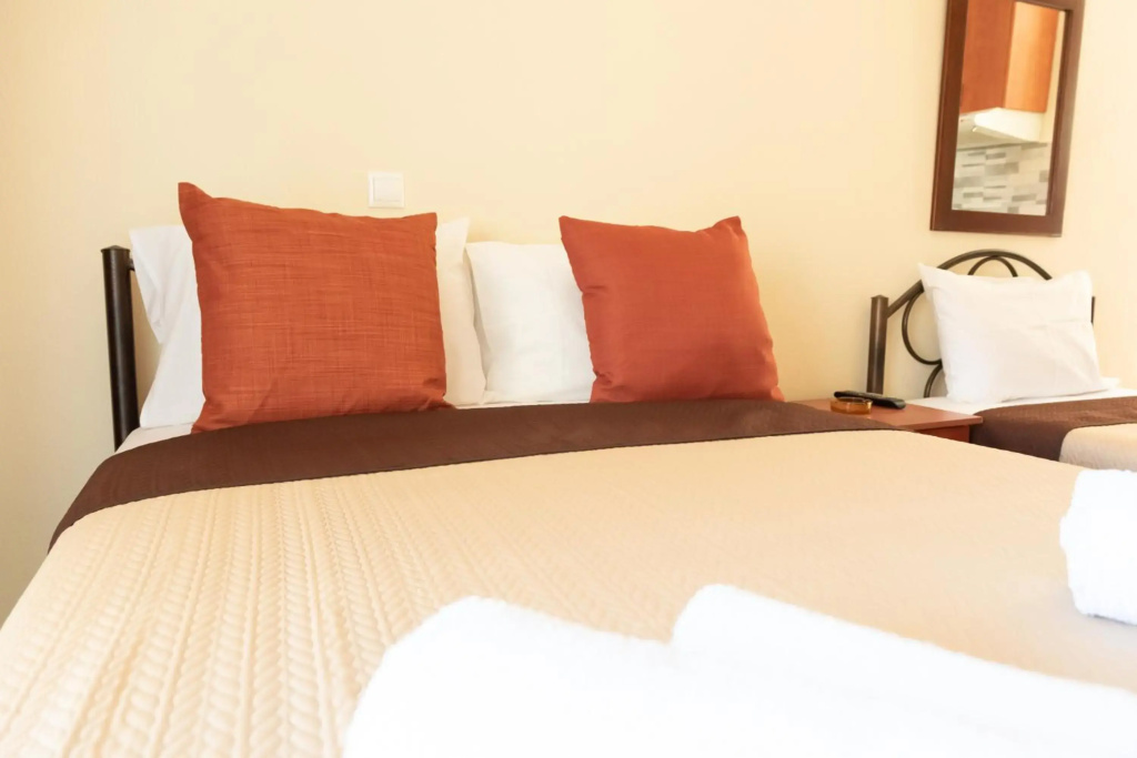Evdokia's Apartments and Rooms
