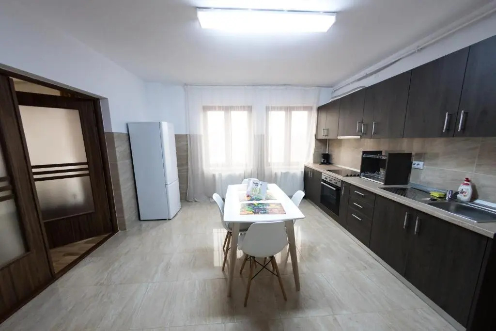 Travel Homzzz Apartments