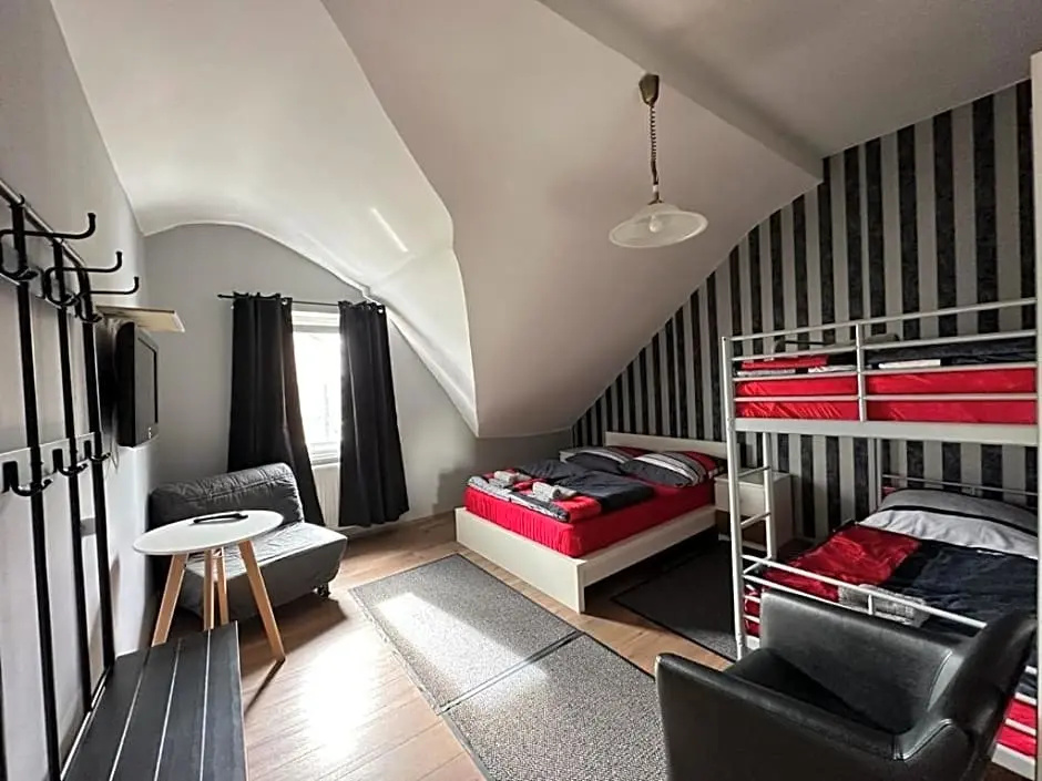 Adam\s Hostel - Self Check-In & Only Private Rooms