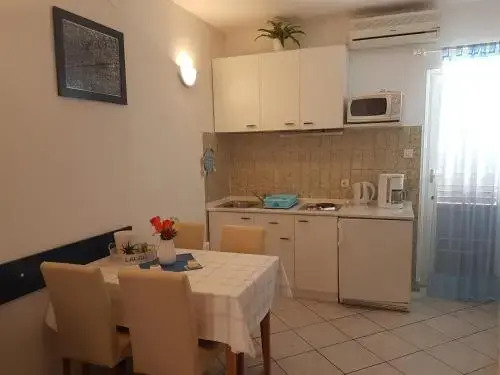 Apartmani Jadera