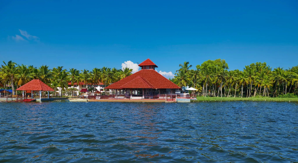 Estuary Sarovar Premiere Poovar Island