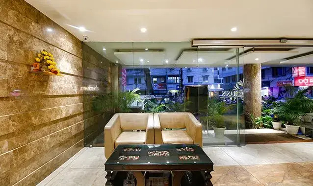 Fab Hotel The Oasis