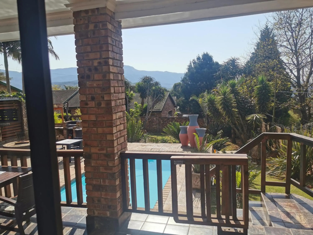 Cycadales Villa