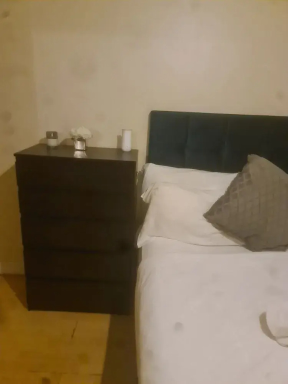 Remarkable 1-bed Apartment in Romford