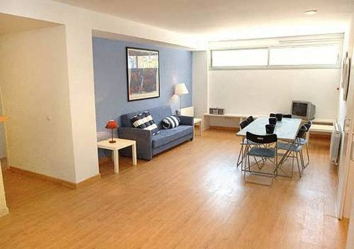 Rent4days Sants Apartments