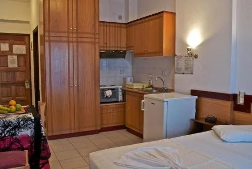 Karaoulanis Beach Aparthotel
