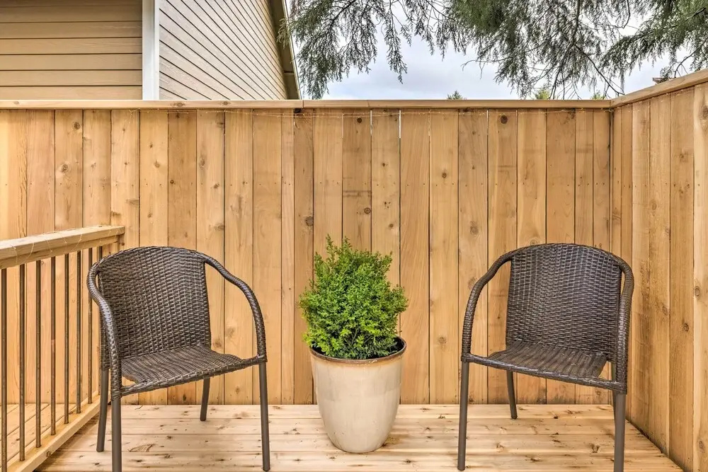 Rockaway Beach Hideaway w/ Hot Tub & Fireplace!