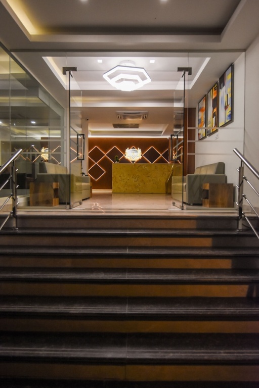 Kensington Suites