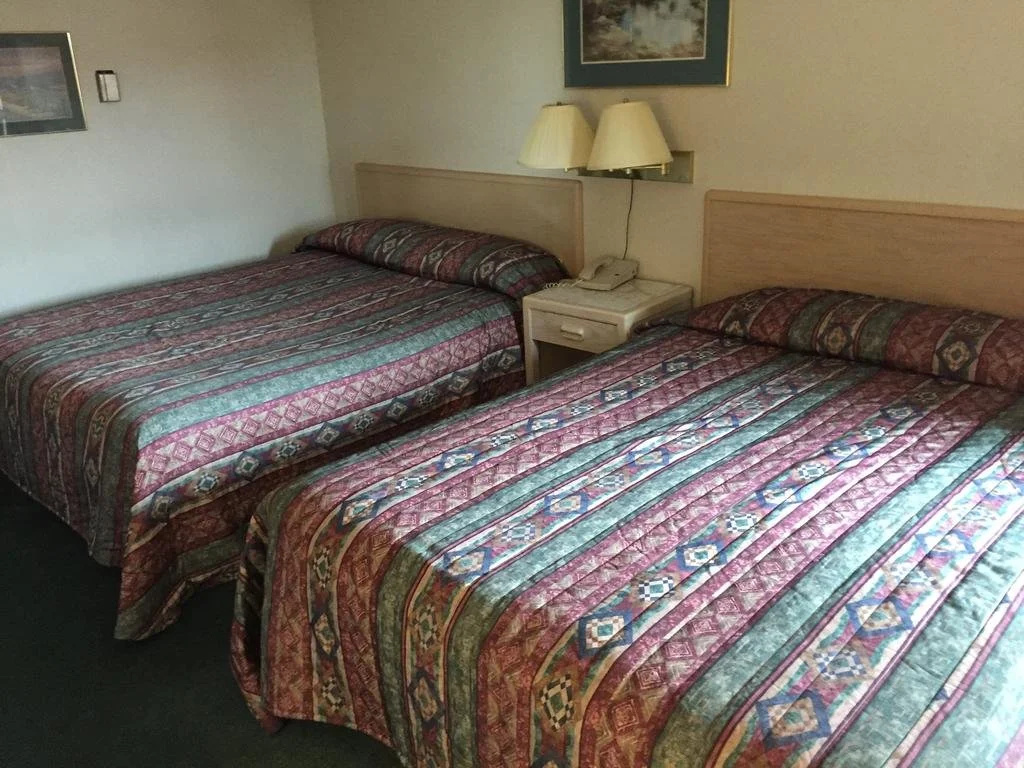 Motel Three