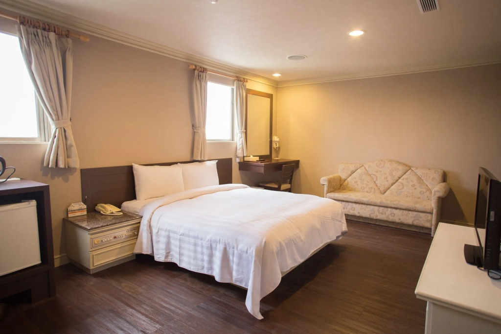 Ta Lee Hotel