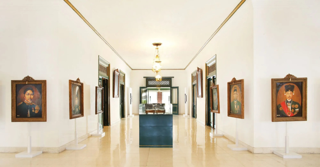 Royal Ambarrukmo Yogyakarta
