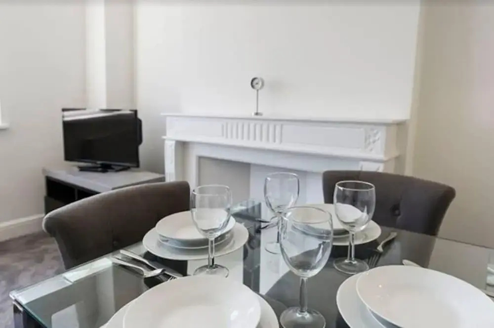 Modern 1 Bed close to Kensington High Street