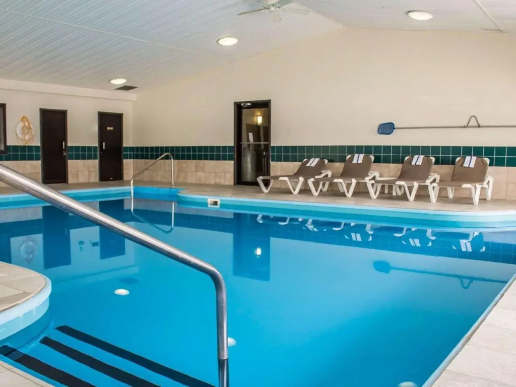Comfort Inn River's Edge