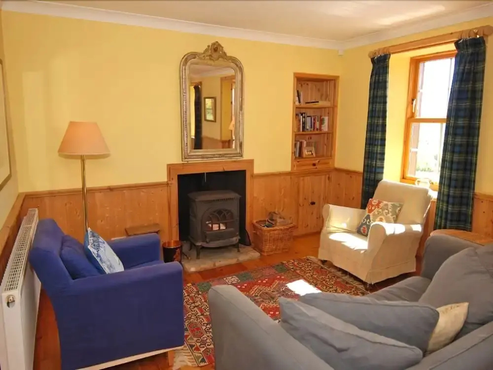 Inveryne Cottage