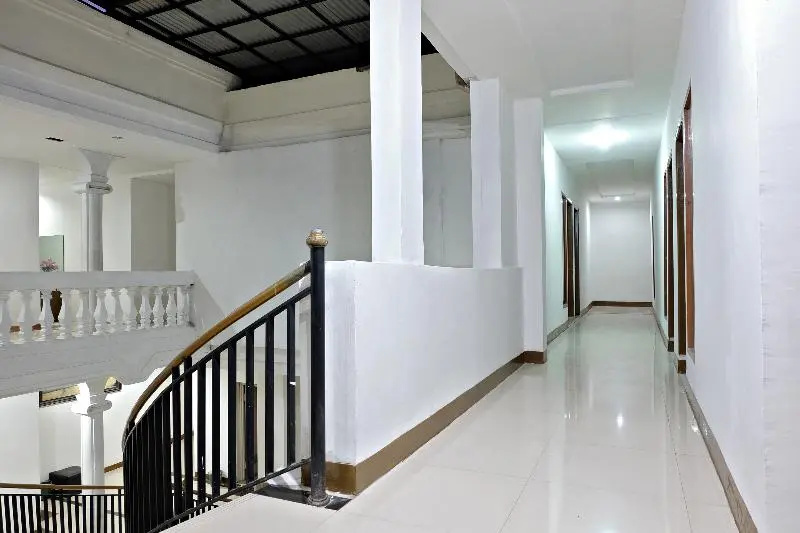 Spot On 2661 Wisma Maysara Makassar