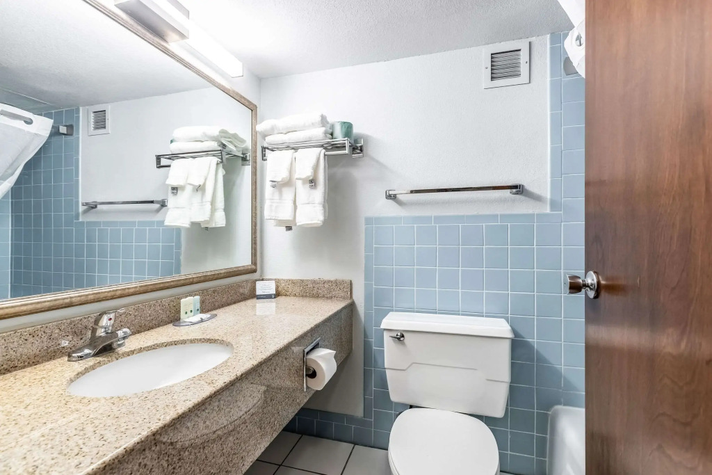 Quality Inn & Suites Albert Lea