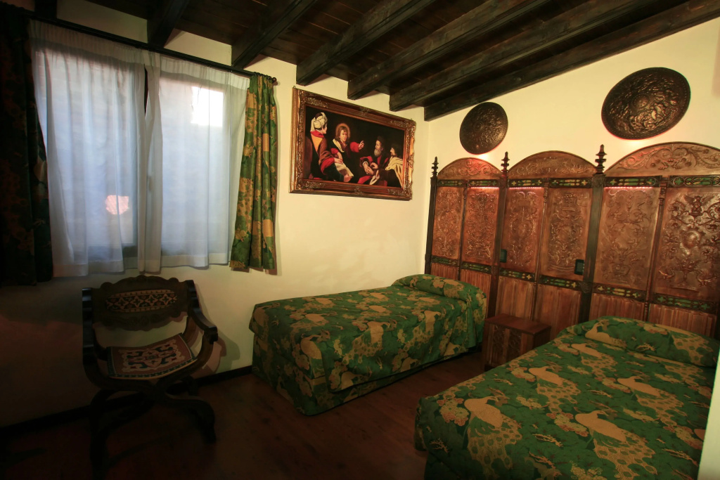 Castello Di Pavone