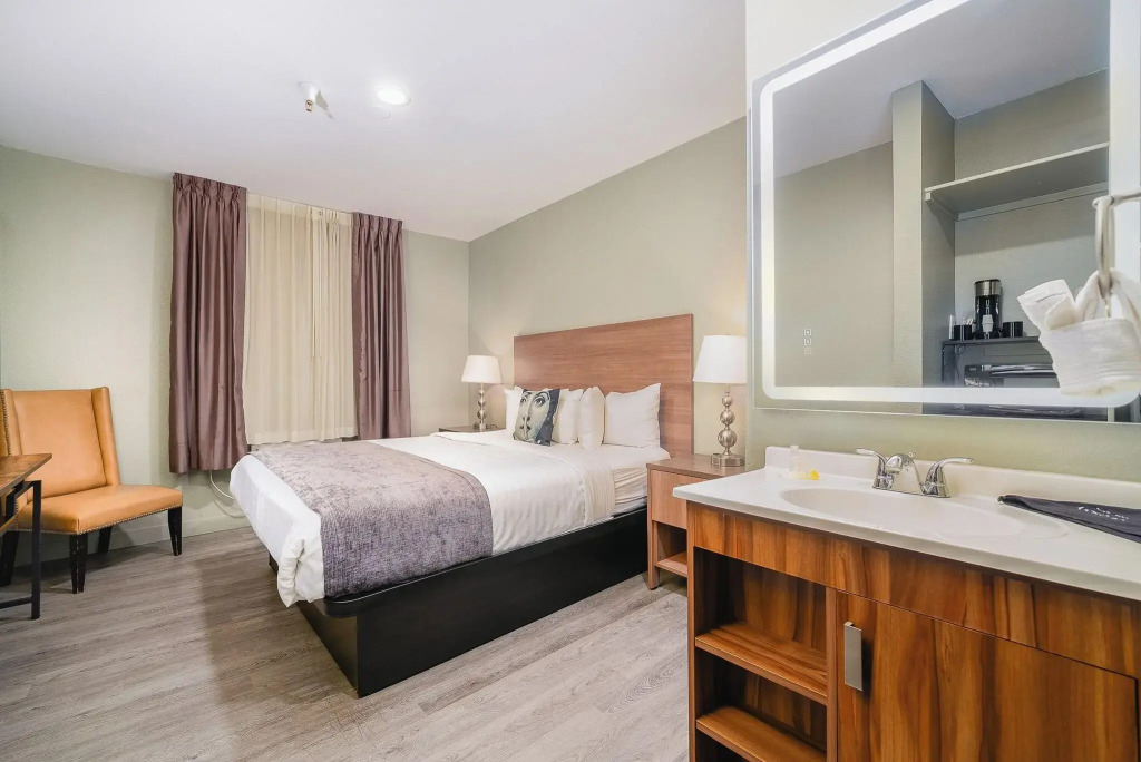 Urban Boutique Hotel- Little Italy, Downtown San Diego