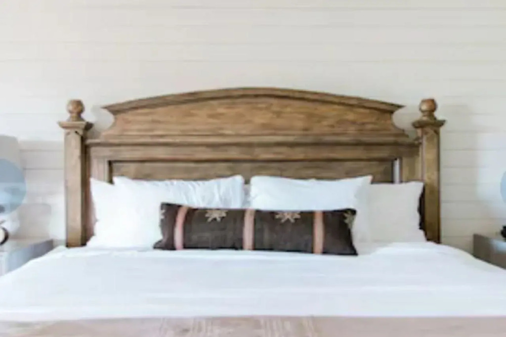 Hillside Boutique Hotel