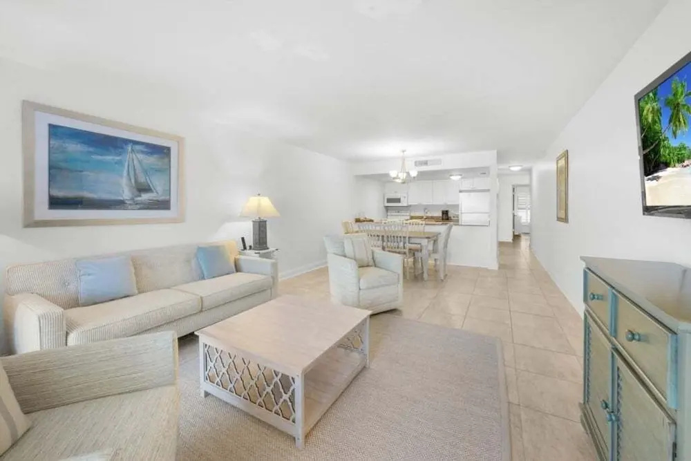 Beach Villas 2514 condo