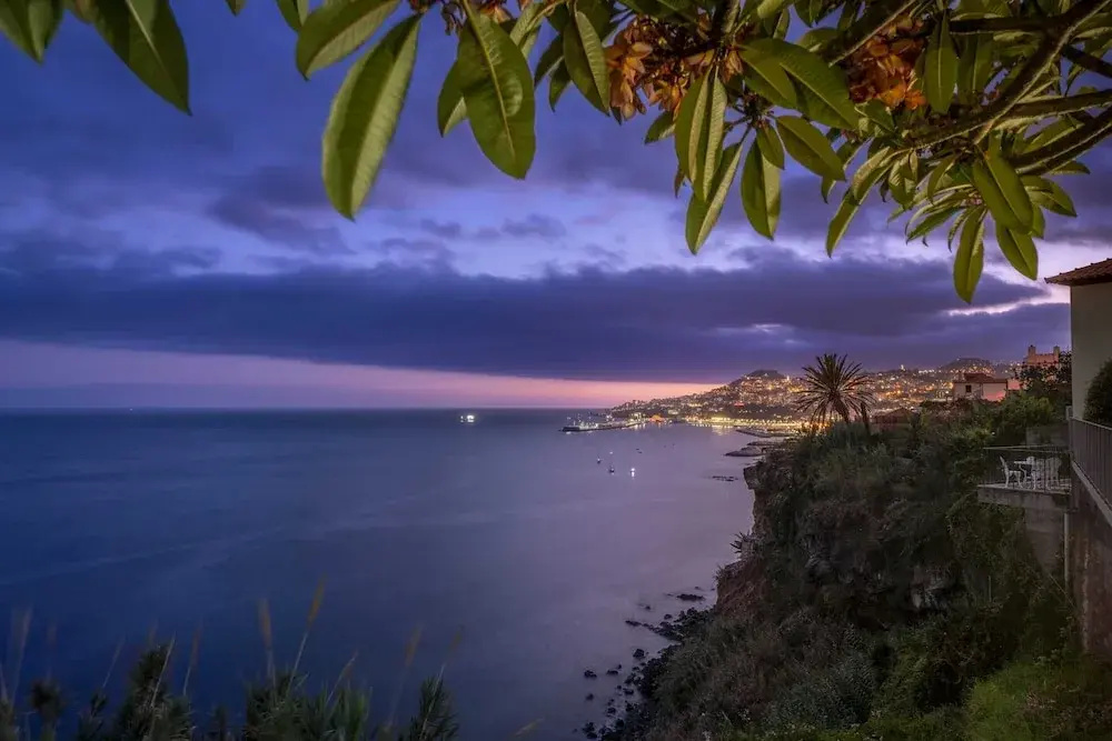 House by the Sea, With Harbor View - Lazareto Mar
