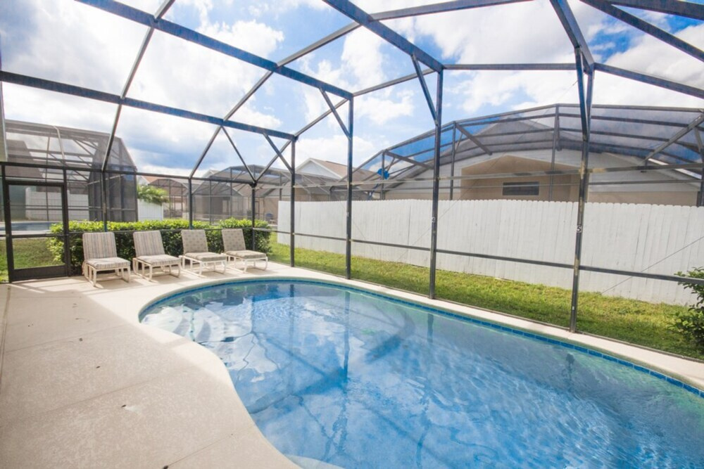 Indian Creek 4 bed / 3 bath home