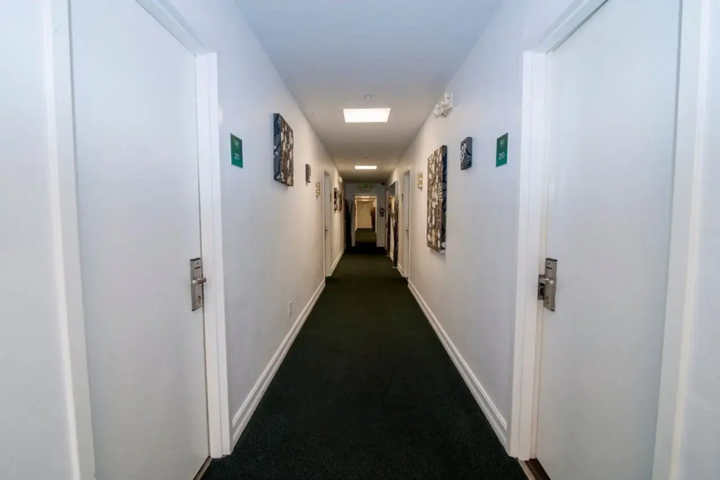 Ocean Reef Suites