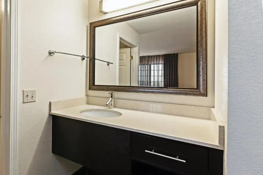 Staybridge Suites Tulsa-Woodland Hills by IHG
