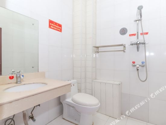 Huaiyang Business Hotel