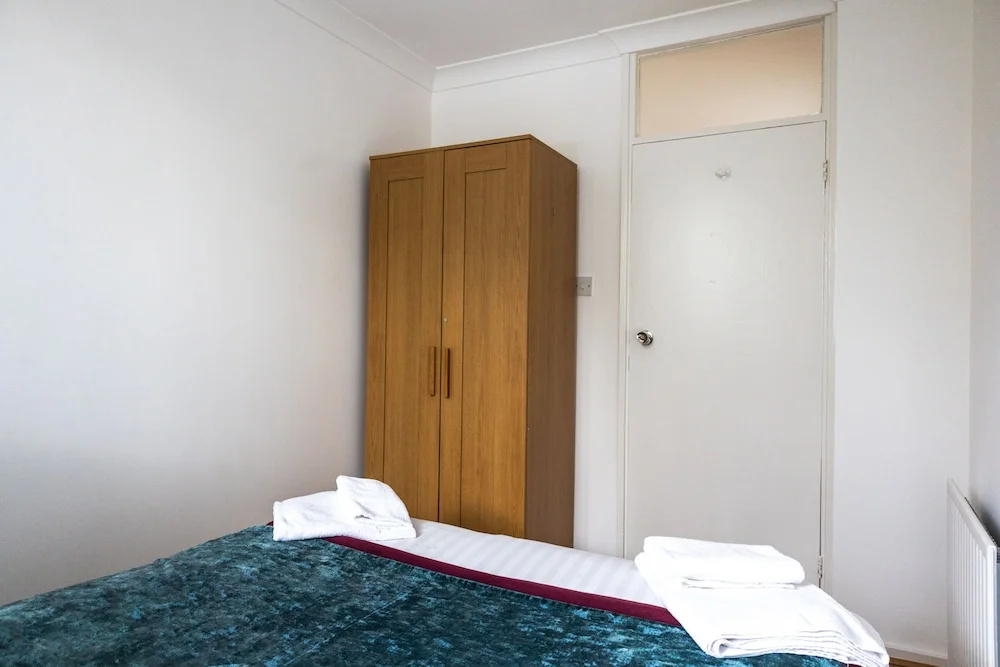 Regent's Park, Sleeps 8, Pet Friendly & Garden