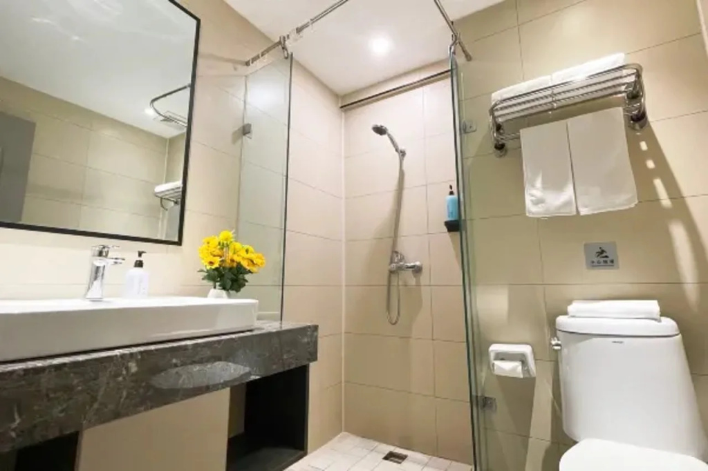 Homeinn Hotel (Yuxi People's Hospital Wanda Plaza)