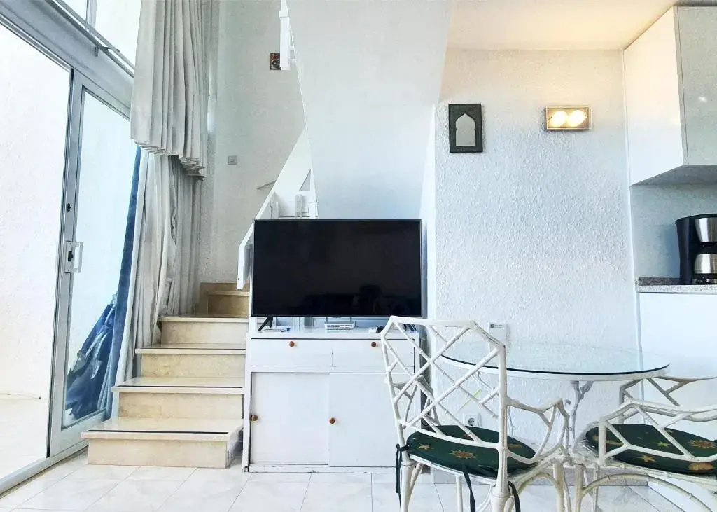 Skol 701. One Bedroom Duplex with Exceptional Sea Views.