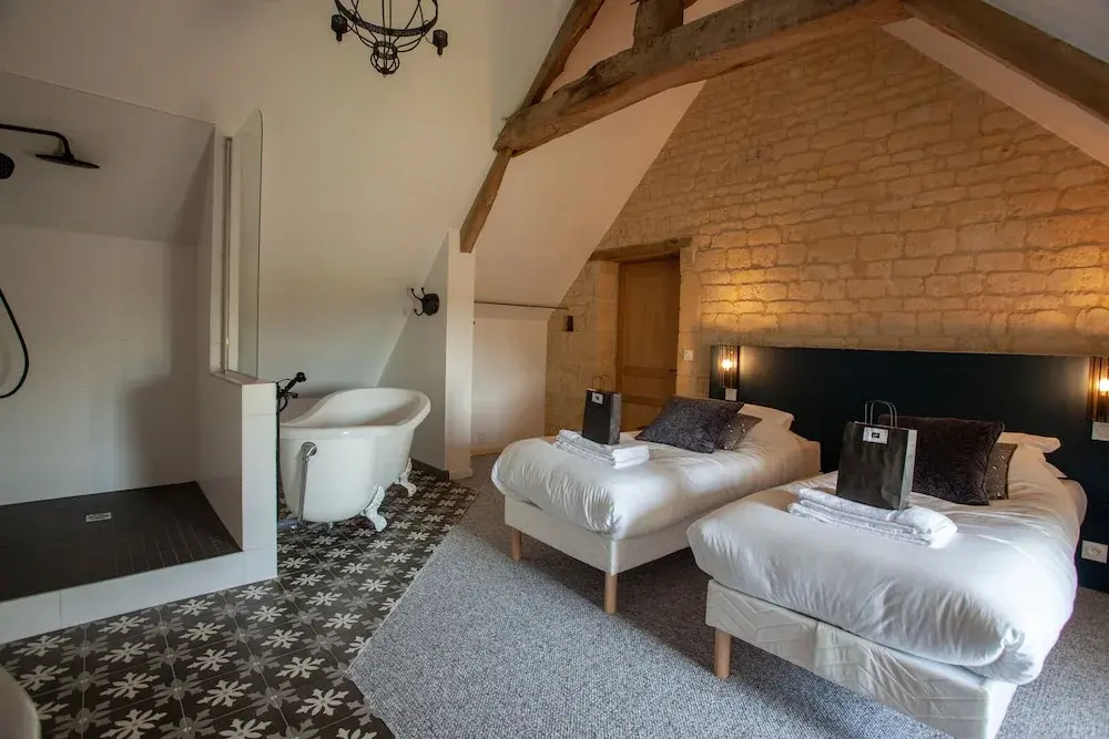 Domaine de la cour des lys Caen-Bayeux