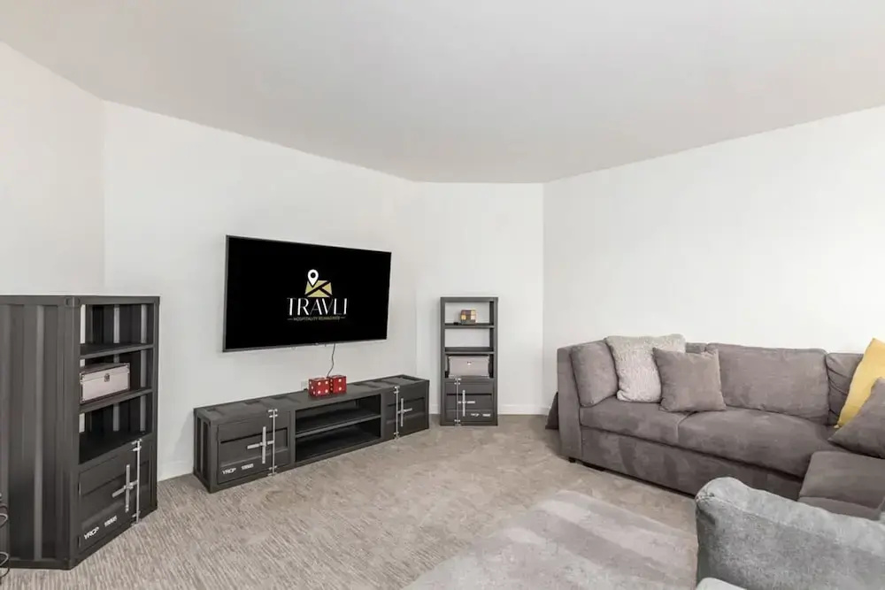 Sunburst Estate Htd Pool Putt Grn Sleeps 14