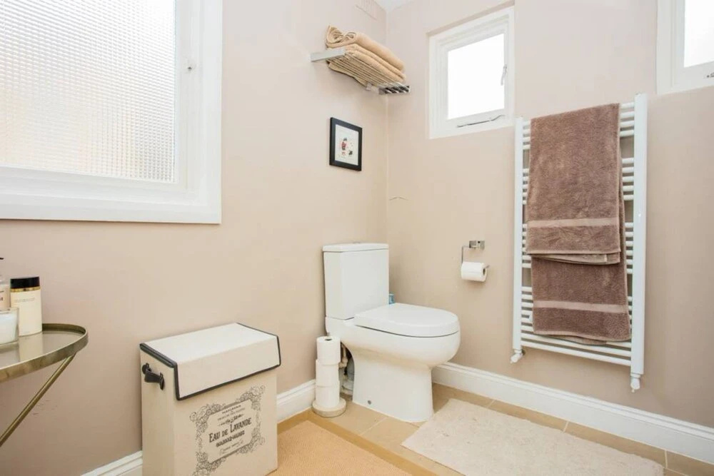 Flat in Battersea Accommodates 5