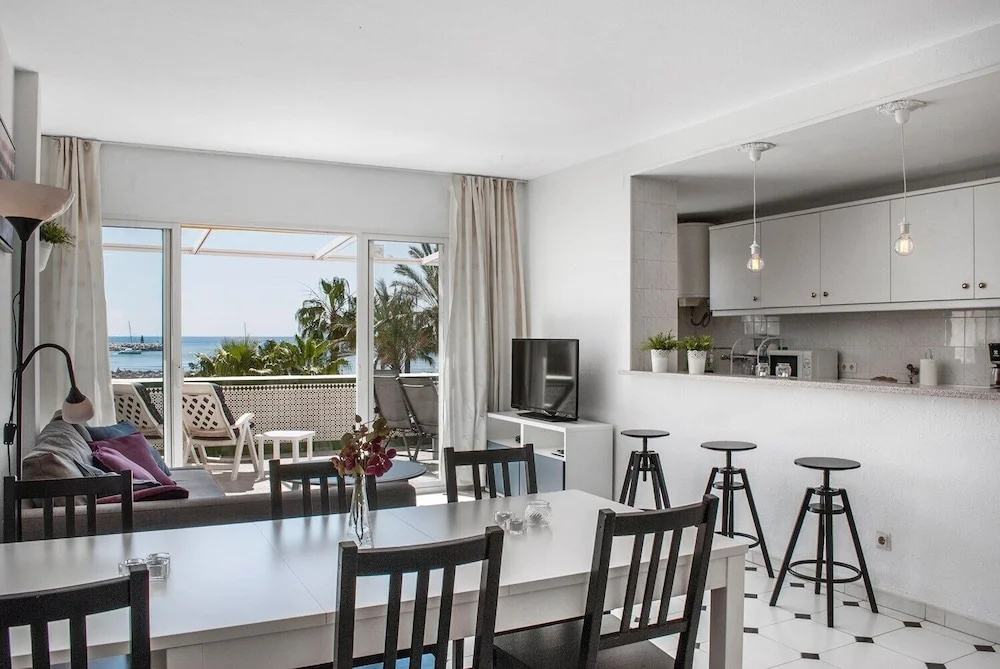Benalmadena Apartment Beachfront location Terrace WIFI Ref 70